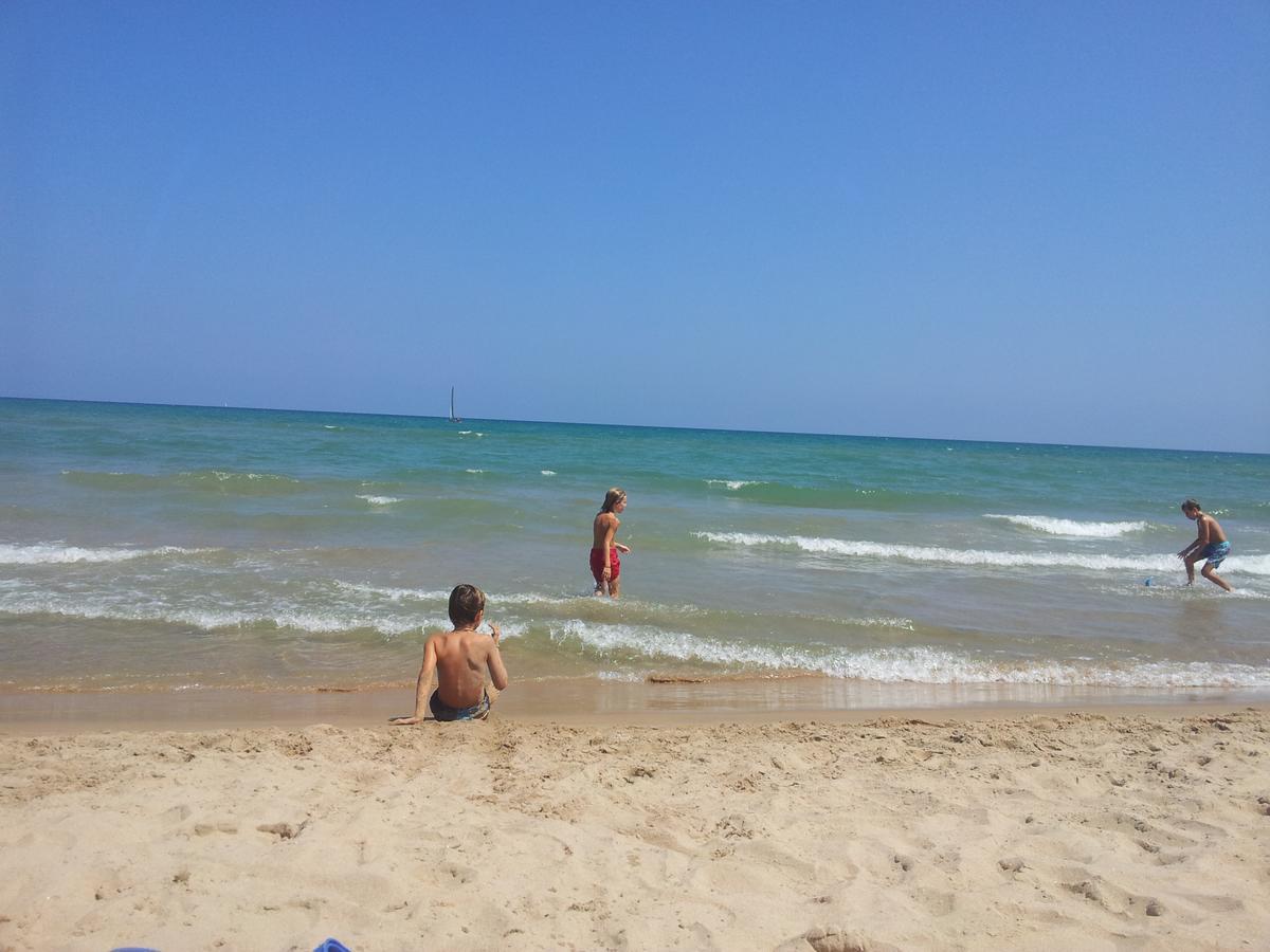 Beach & Port กันดิอา ภายนอก รูปภาพ